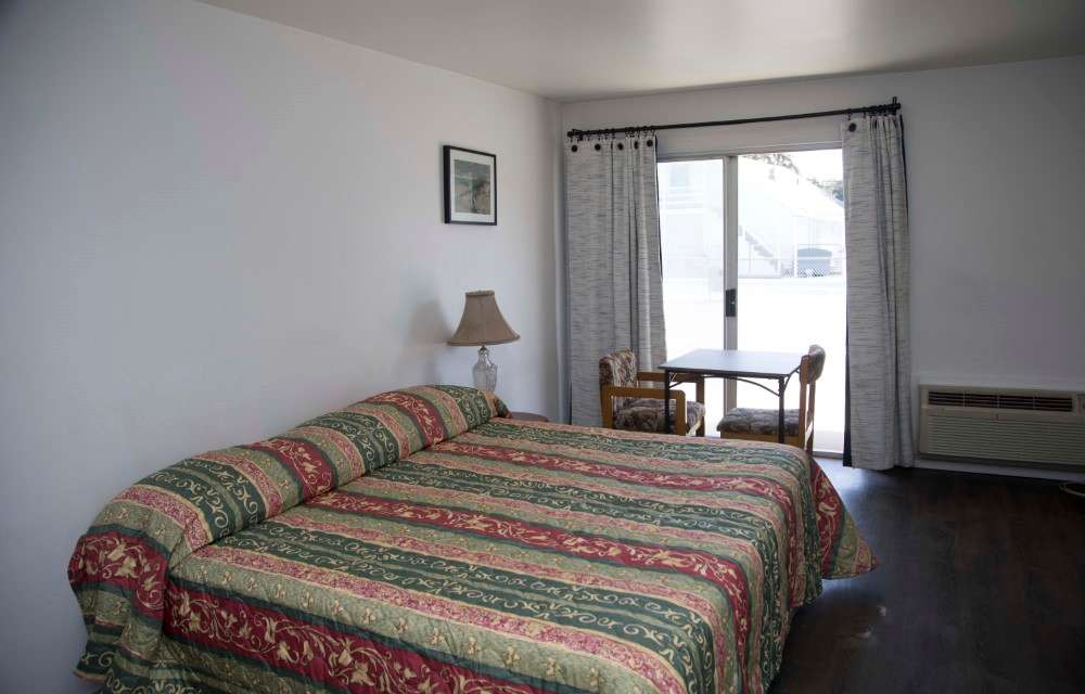 Lake George Residence Motel room